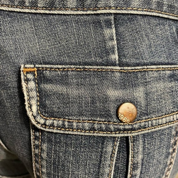 GAP Dark Blue Jean Shorts - Picture 5 of 7